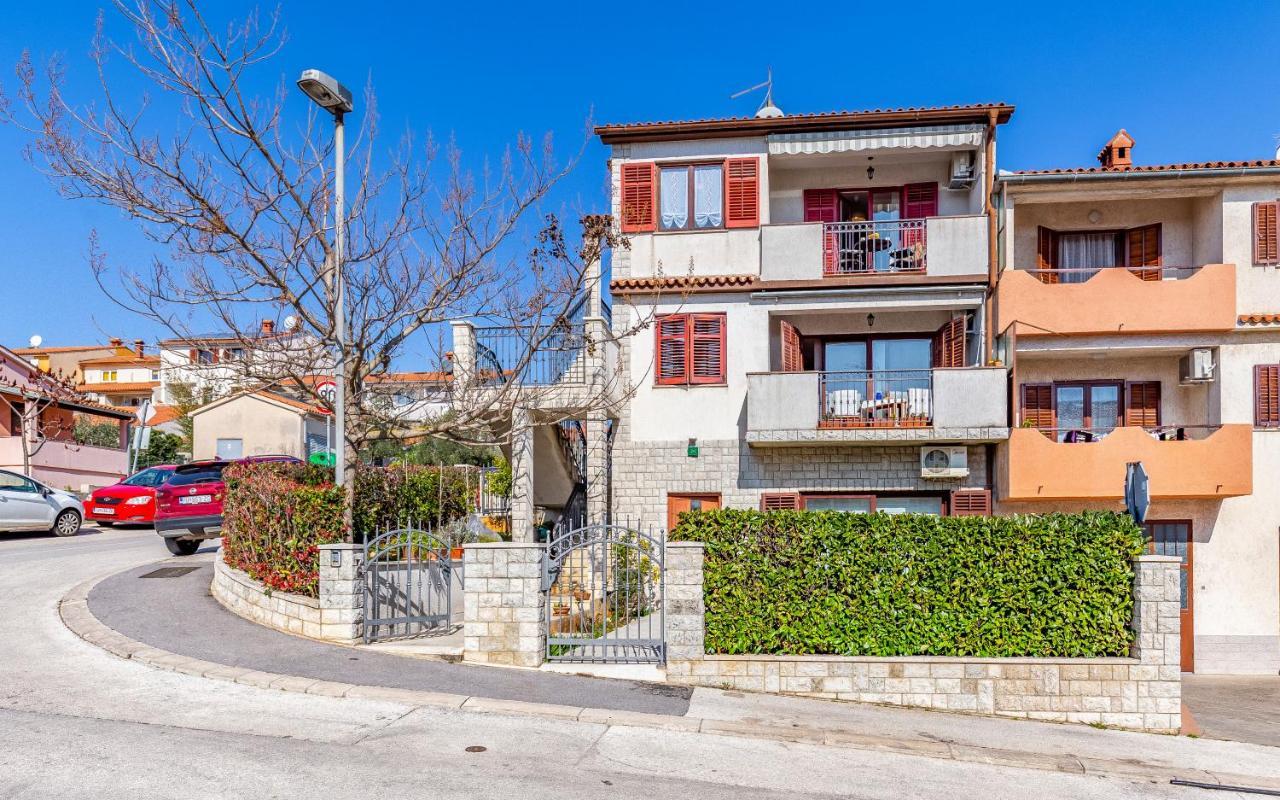 Apartment Green Pula, Family Friendly, Comfortable, Free Parking And Wifi 外观 照片